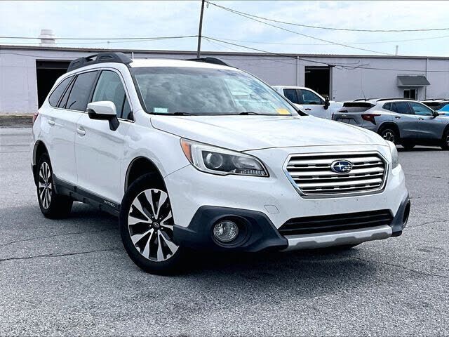 2016 SUBARU Outback