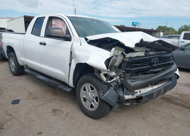 2015 TOYOTA Tundra