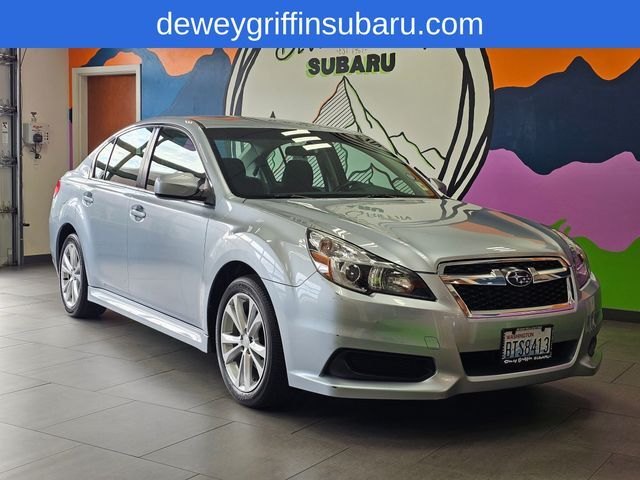 2013 SUBARU Legacy