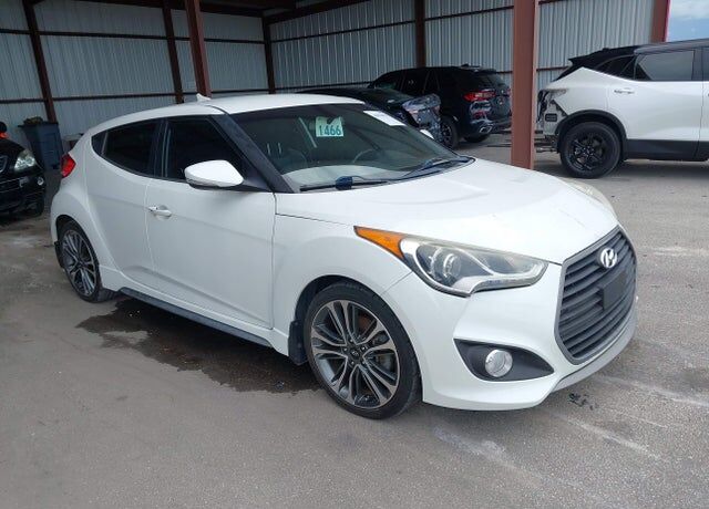 2016 HYUNDAI Veloster