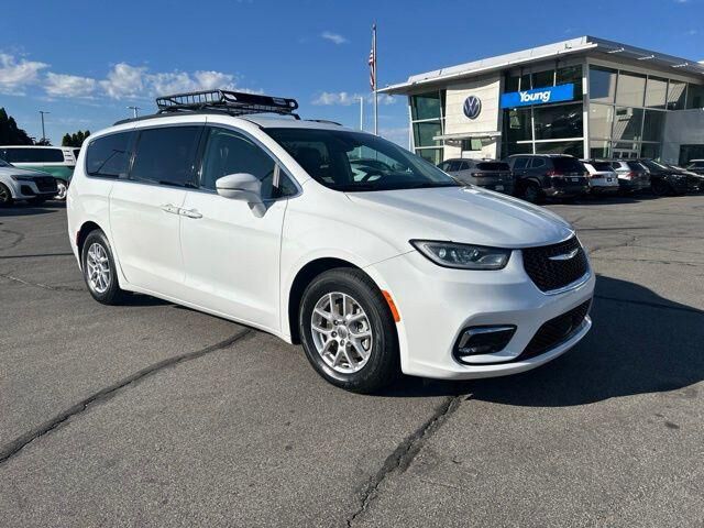 2022 CHRYSLER Pacifica