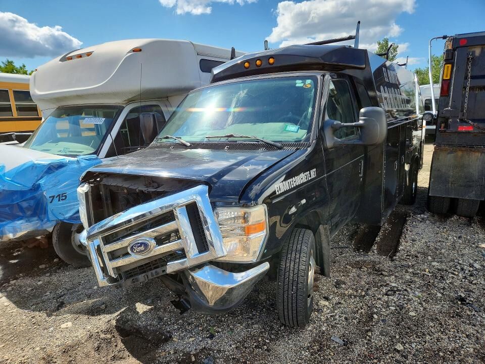 2016 FORD E-450
