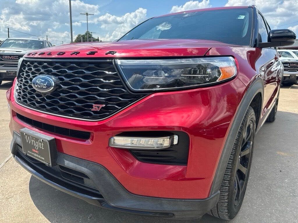 2021 FORD Explorer