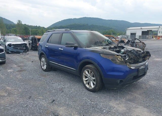 2013 FORD Explorer