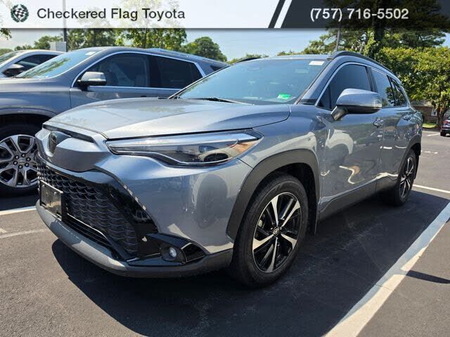2024 TOYOTA COROLLA