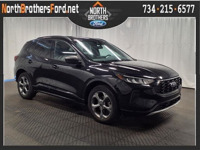 2023 FORD Escape