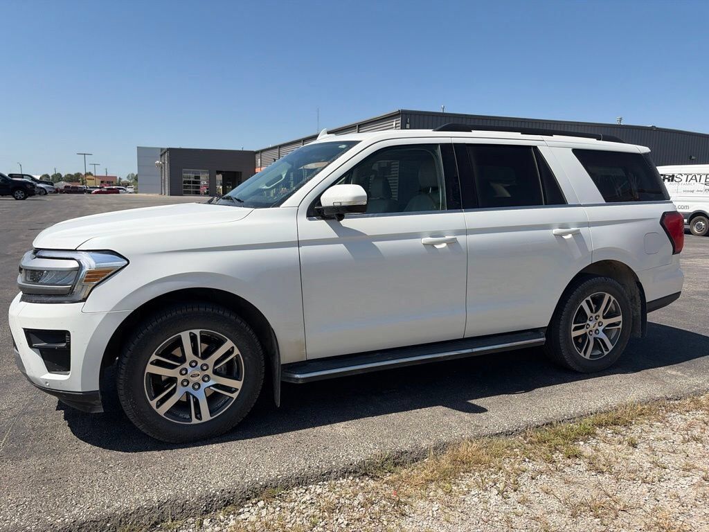 2023 FORD Expedition