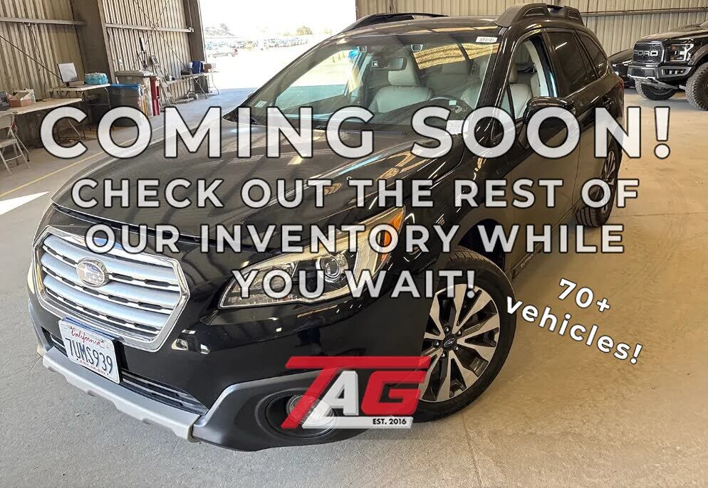 2017 SUBARU Outback