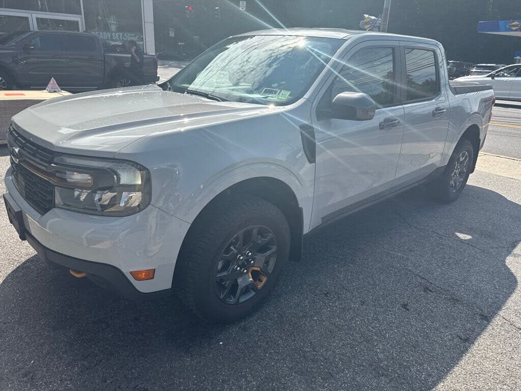 2023 FORD Maverick