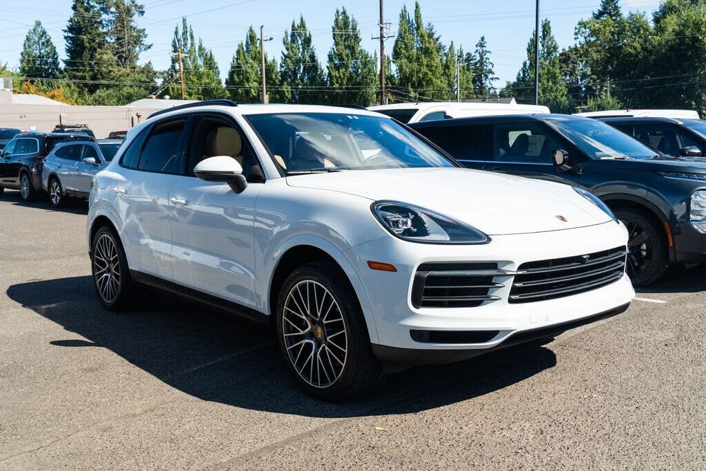 2021 PORSCHE Cayenne