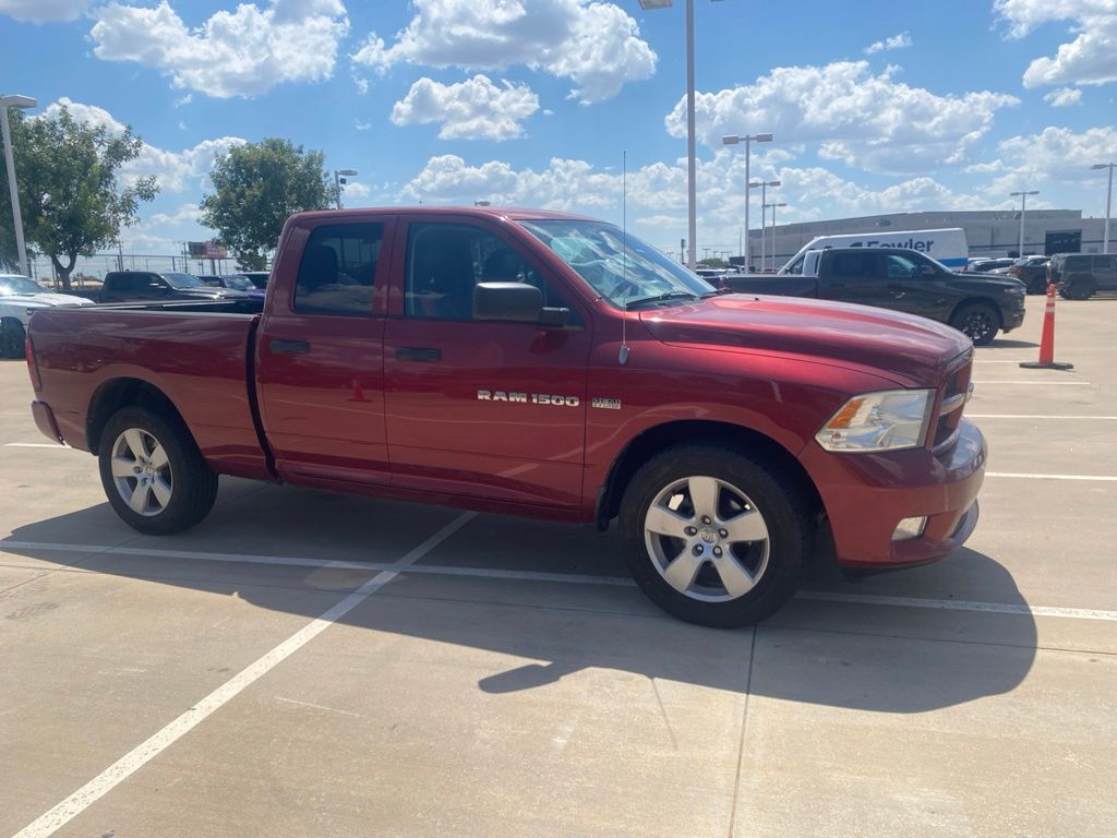 2012 DODGE Ram