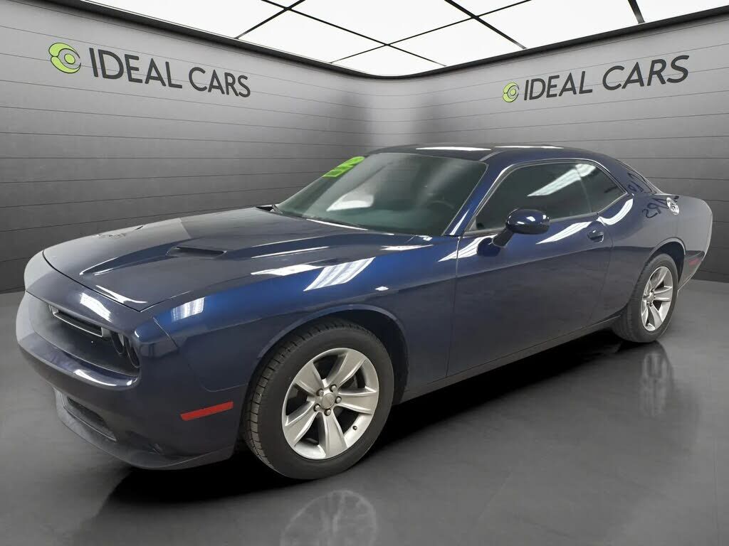 2015 DODGE Challenger