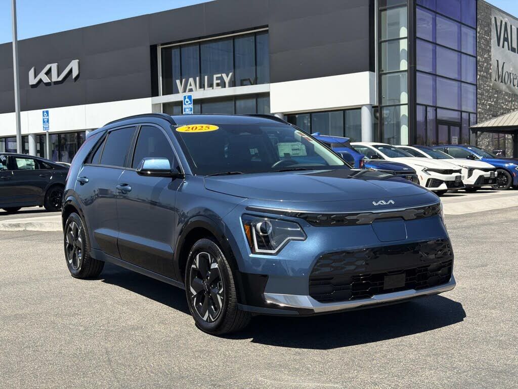2025 KIA Niro