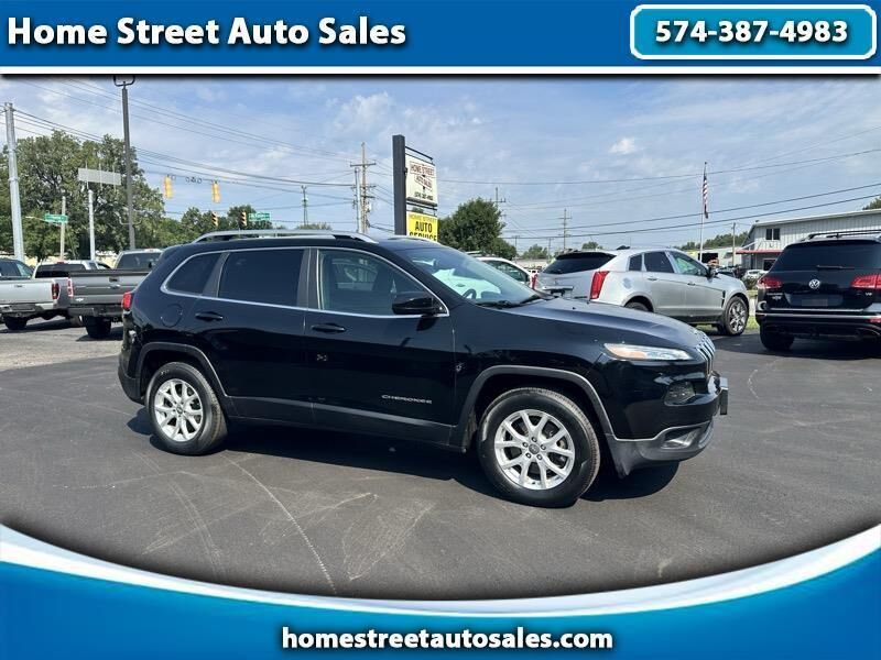 2017 JEEP Cherokee