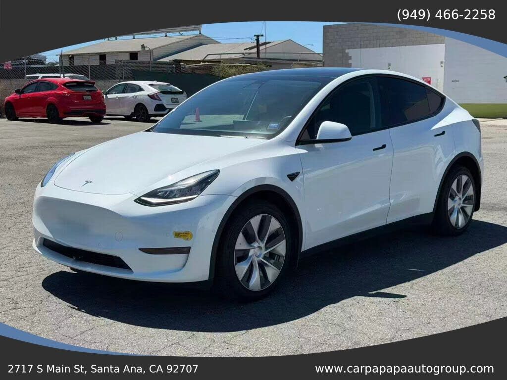 2022 TESLA Model Y
