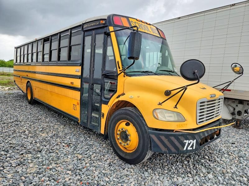 2009 FREIGHTLINER B2 Bus Chassis