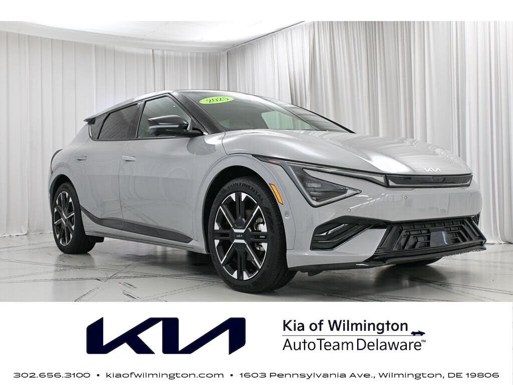 2025 KIA EV6