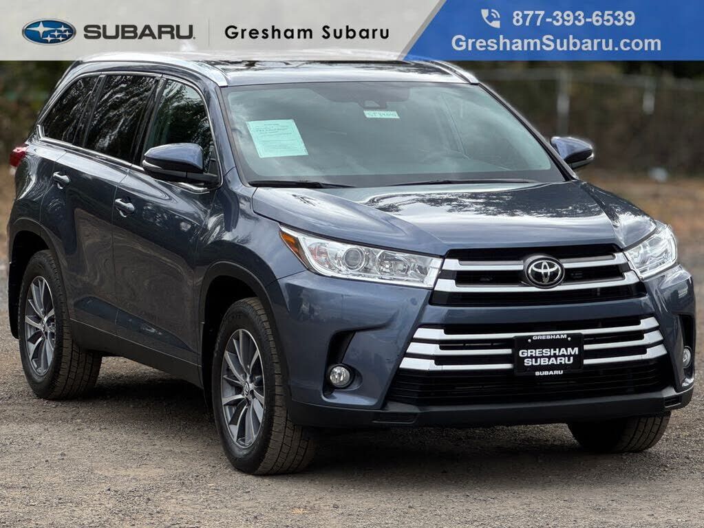 2019 TOYOTA Highlander