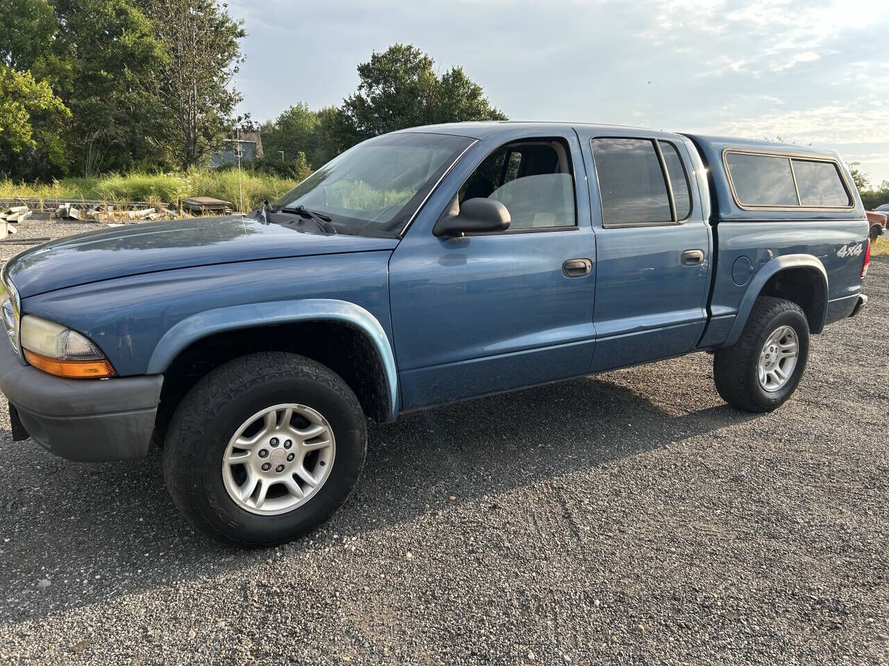 2004 DODGE Dakota
