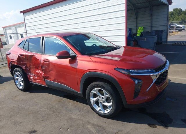 2024 CHEVROLET Trax