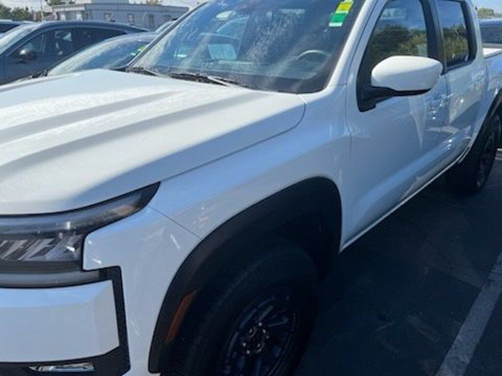 2026 NISSAN Frontier