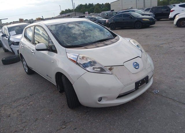 2012 NISSAN Leaf