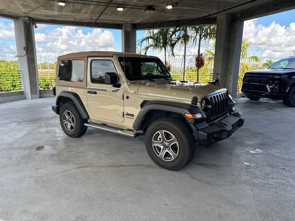 2022 JEEP Wrangler