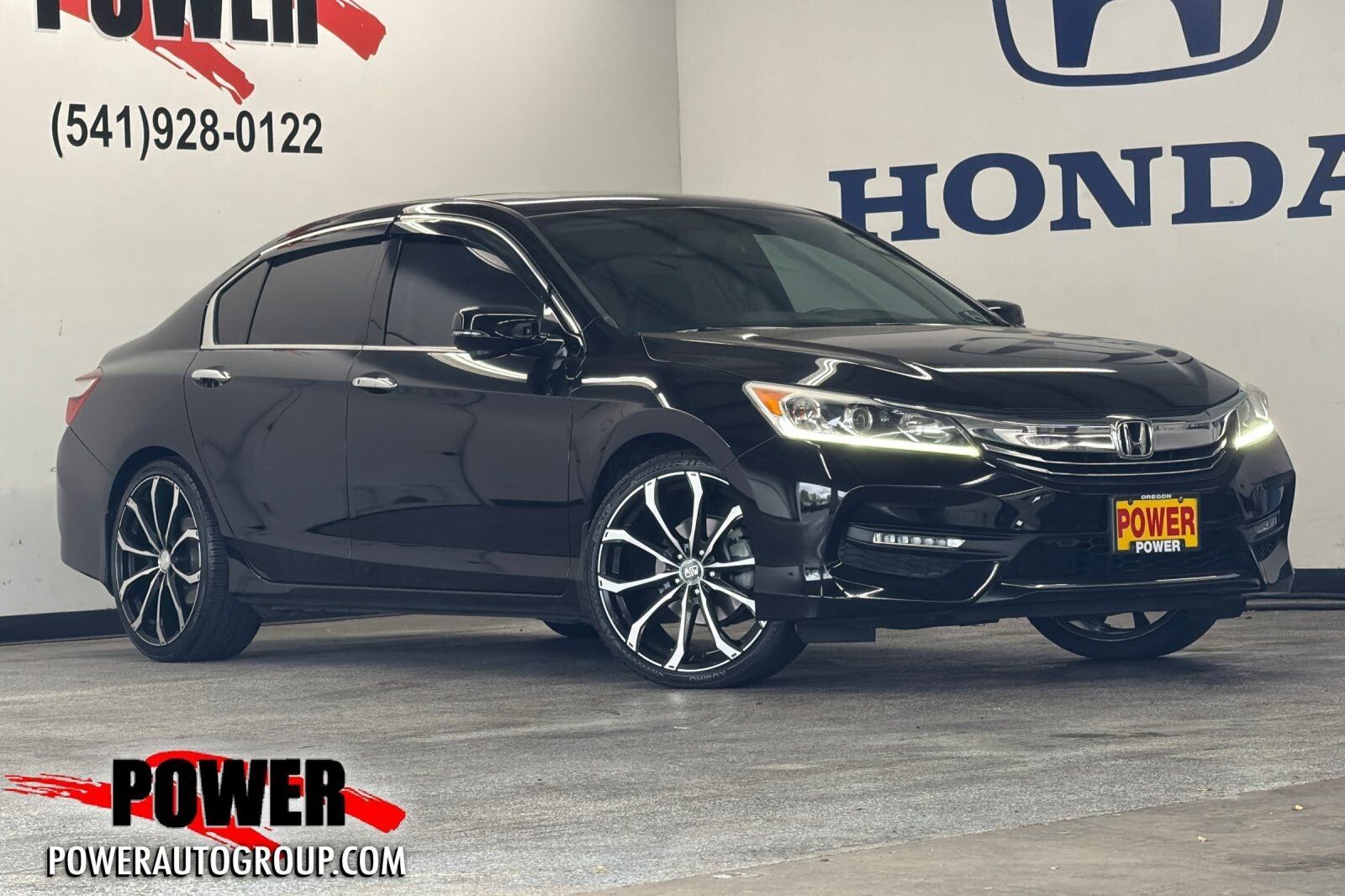 2017 HONDA Accord