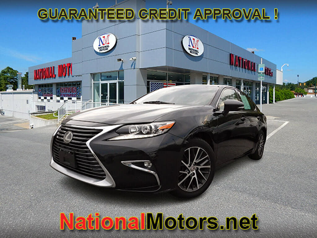 2017 LEXUS ES