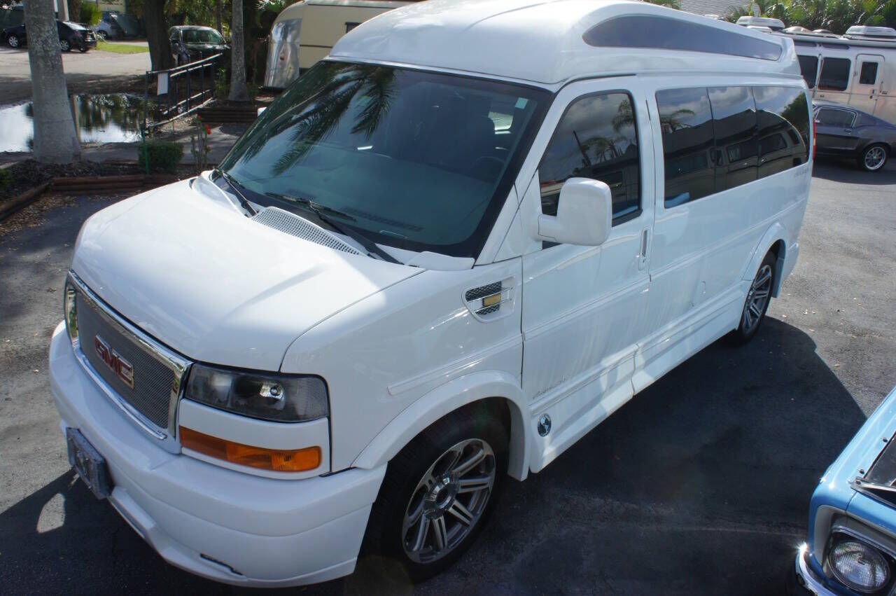 2018 GMC Savana