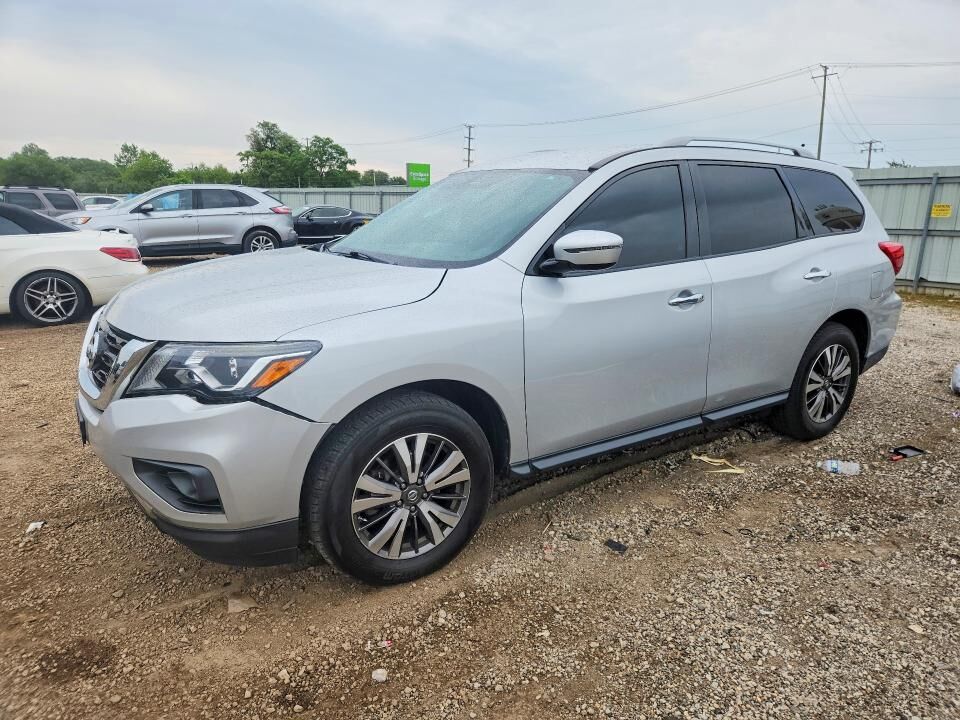 2018 NISSAN Pathfinder