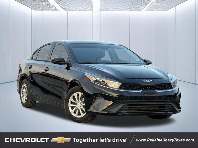 2023 KIA Forte