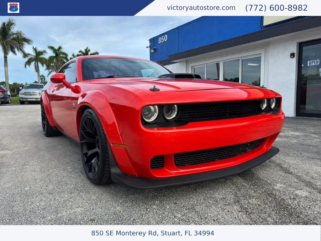 2020 DODGE Challenger