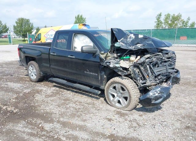 2017 CHEVROLET Silverado