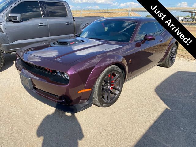 2021 DODGE Challenger