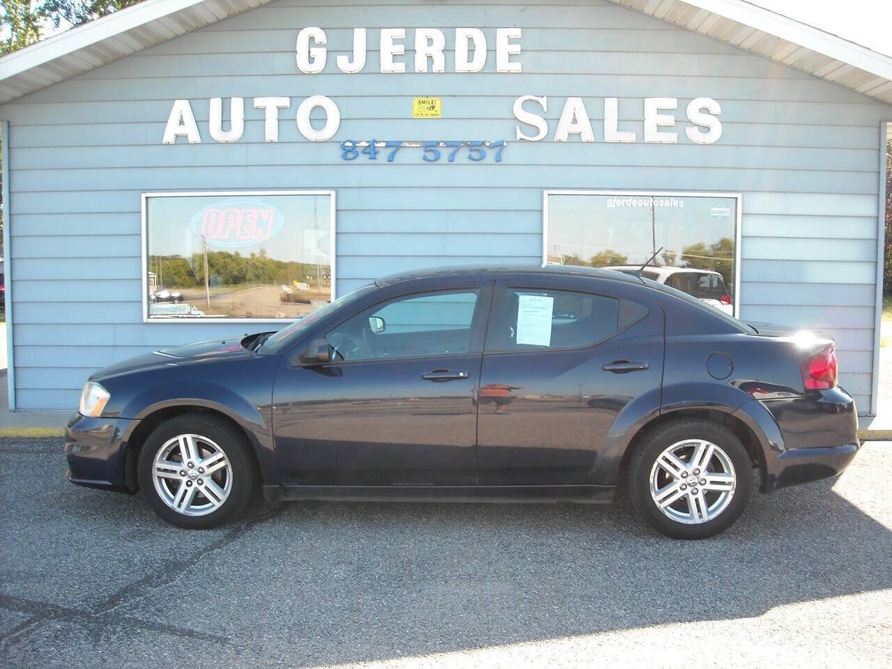 2014 DODGE Avenger