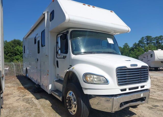 2007 FREIGHTLINER M2
