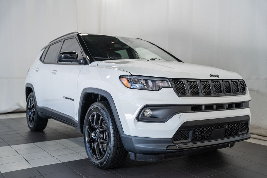 2023 JEEP Compass