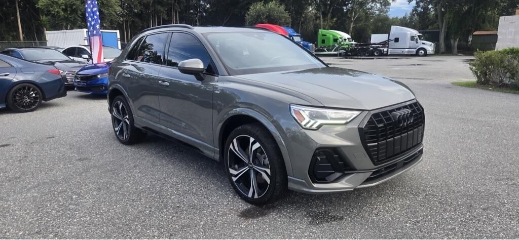 2023 Audi Q3