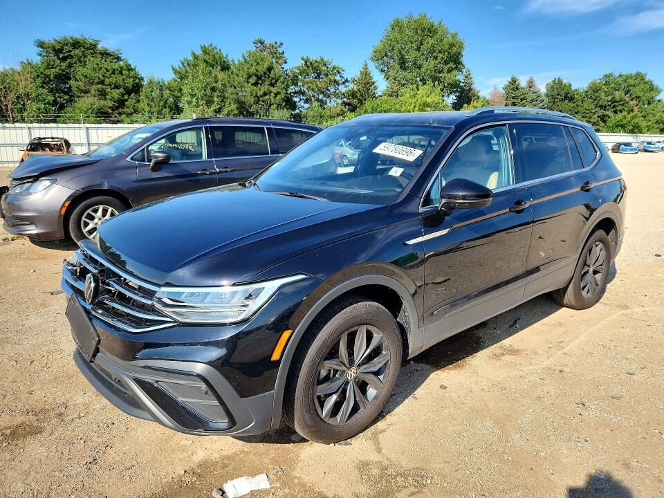 2024 VOLKSWAGEN Tiguan 4Motion