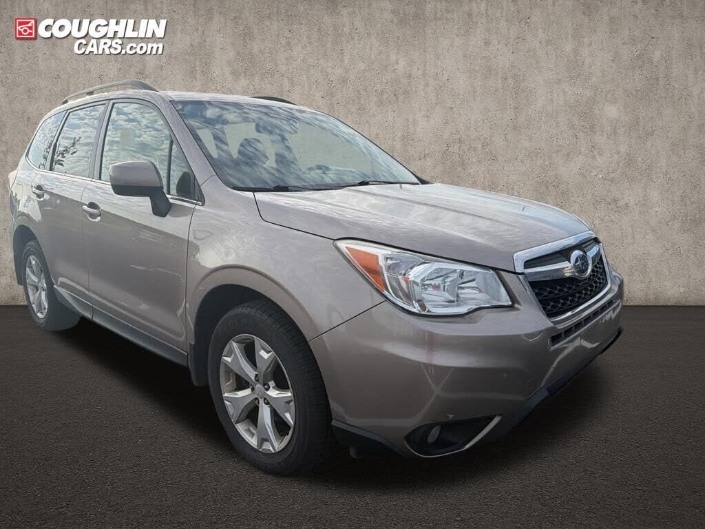 2014 SUBARU Forester