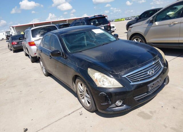 2011 INFINITI G37