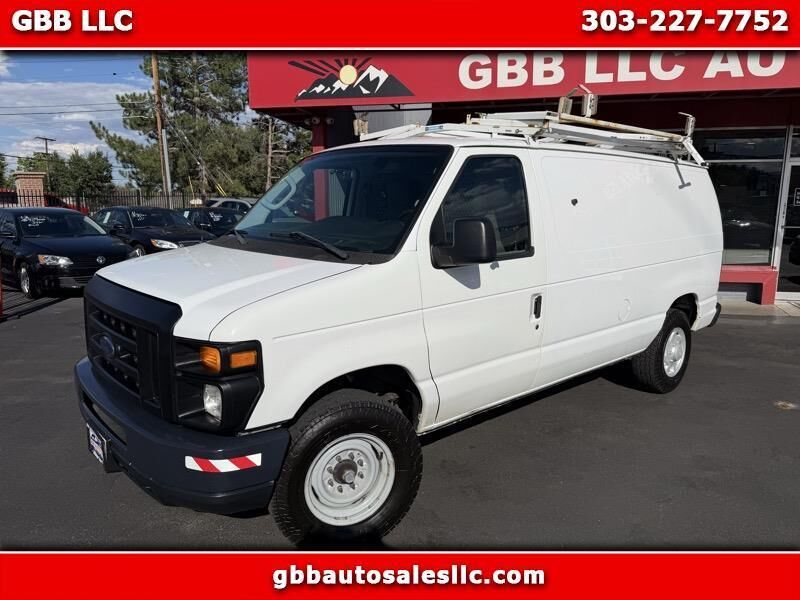 2011 FORD E-250
