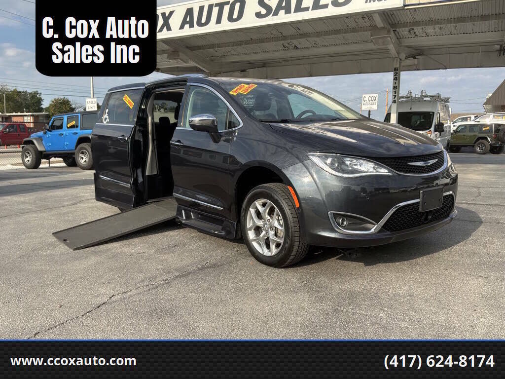 2019 CHRYSLER Pacifica