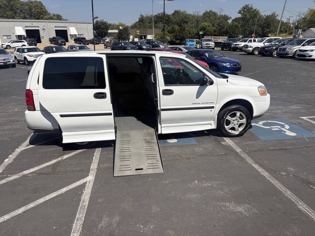 2008 CHEVROLET Uplander