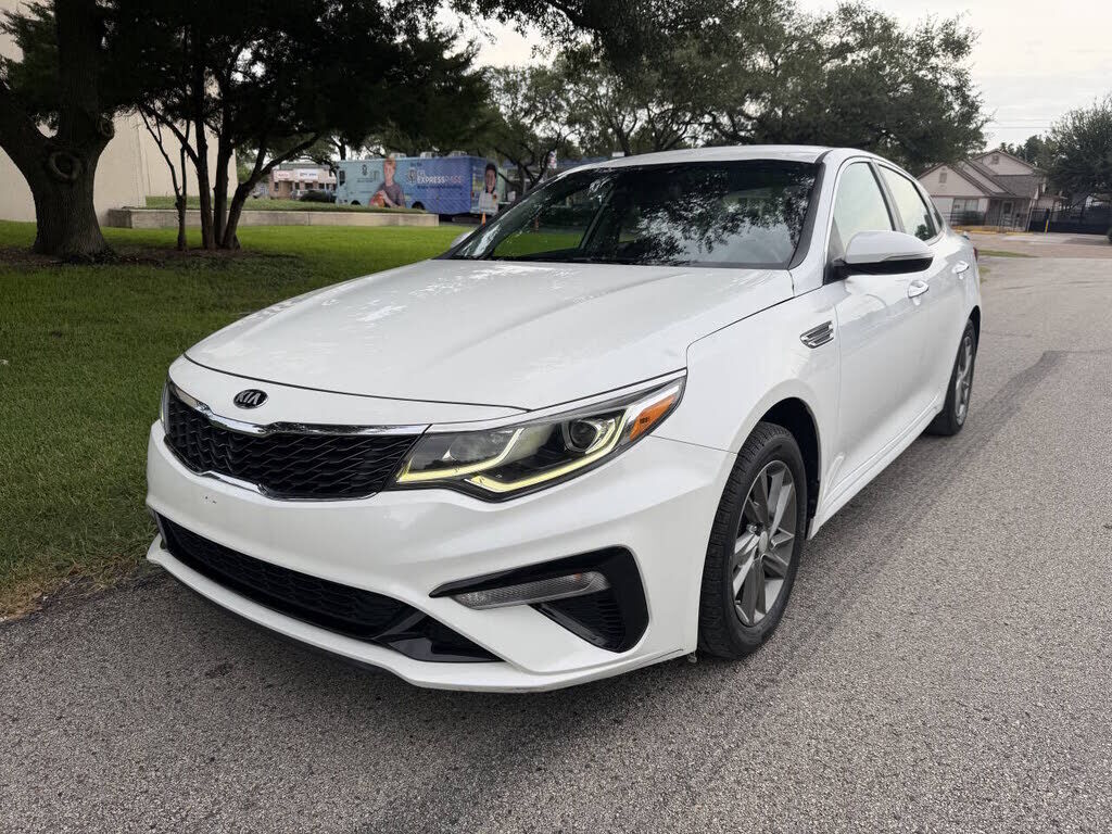 2019 KIA Optima