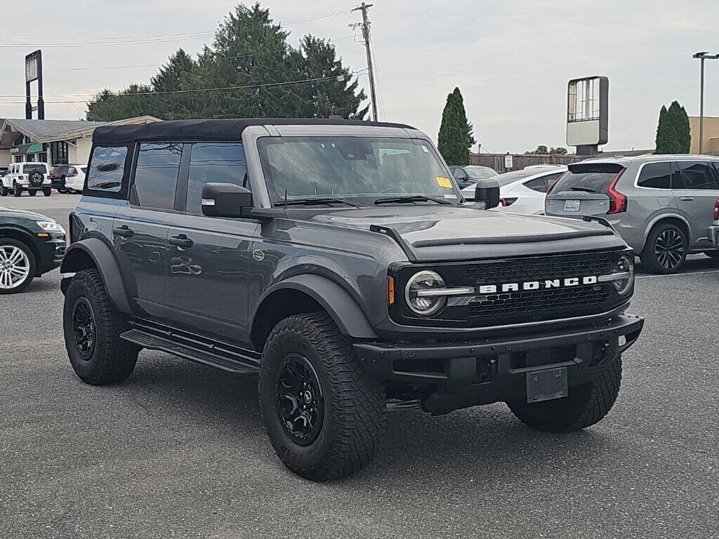 2022 FORD Bronco