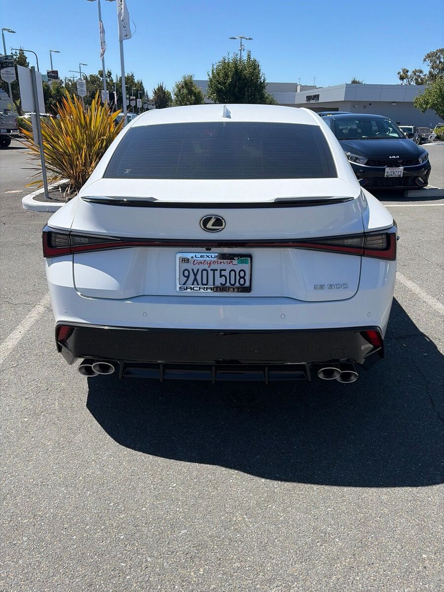 2025 LEXUS IS