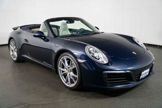 2017 PORSCHE 911