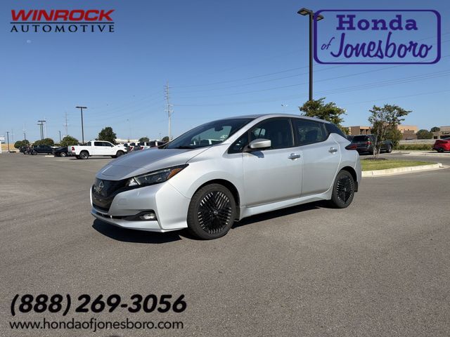 2023 NISSAN Leaf